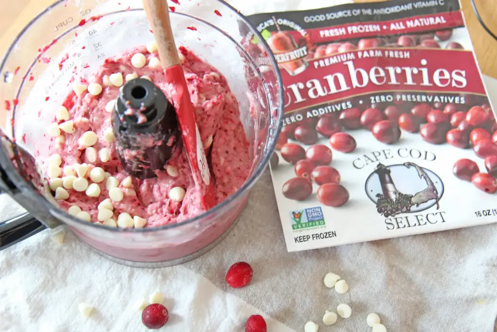 3 Ingredient Cranberry White Chocolate Ice Cream