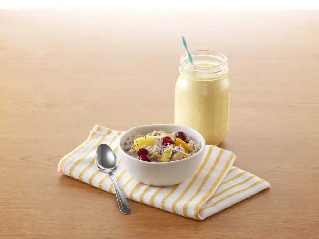 Tropical Overnight Oats